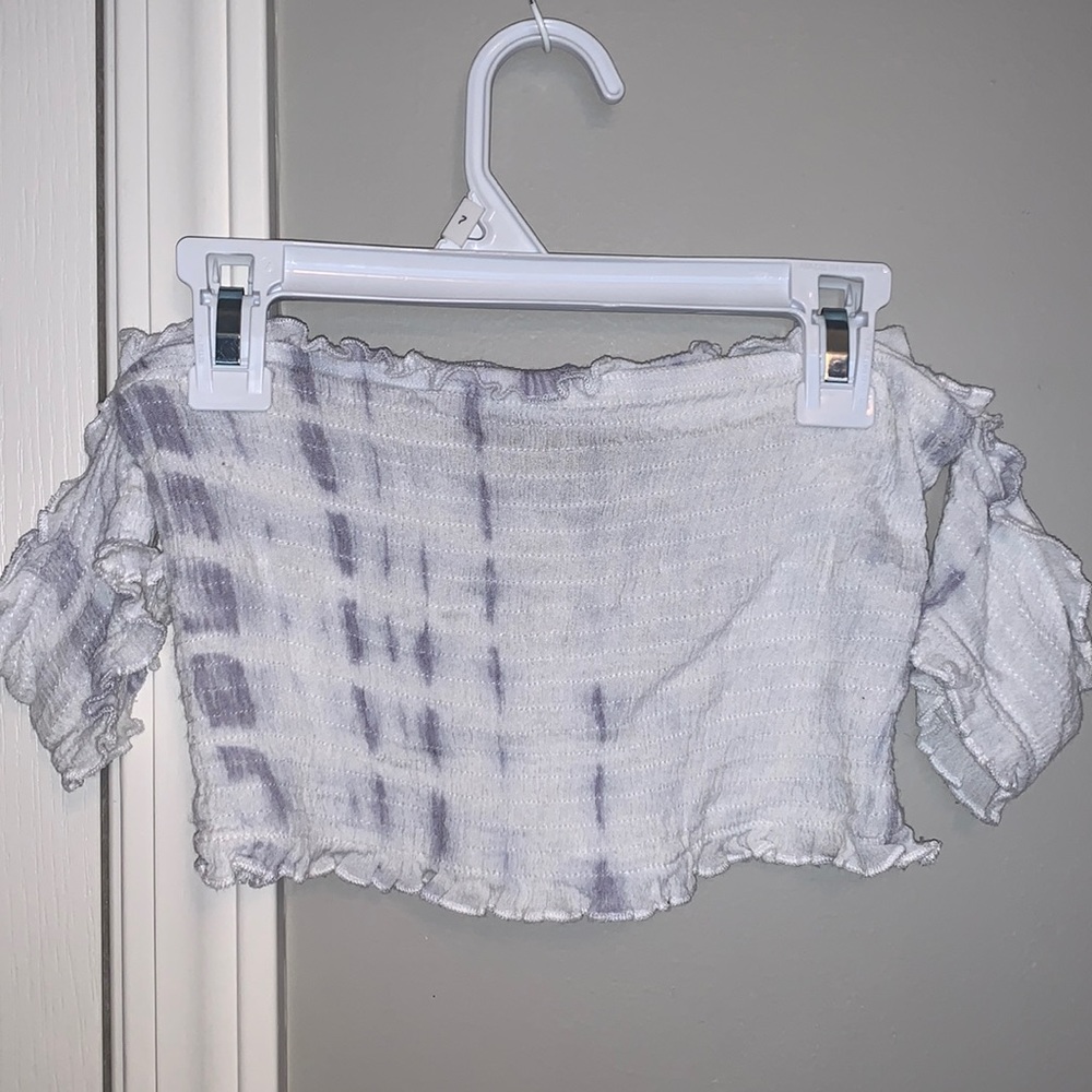 Forever 21 Cropped Shirred Tube Top w/ Sleeves